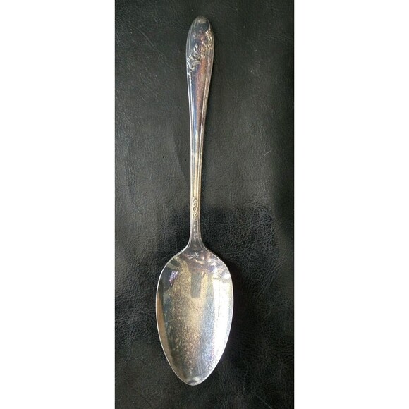 1 Vintage Oneida Community Tudor Queen Bess II Silver Plate 1946 Serving Spoon - Picture 2 of 12